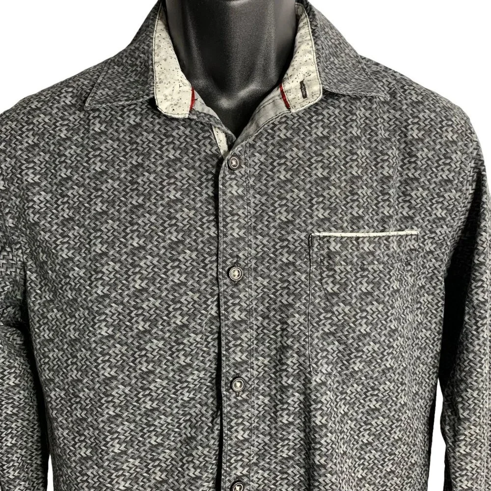 Across the Pond Button Up Long Sleeve Shirt S Black Chevron Stripe Chest Pocket - Picture 2 of 6
